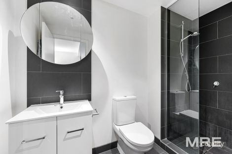Property photo of 1405/135 City Road Southbank VIC 3006