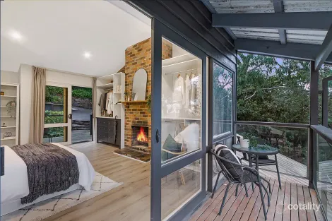 Property photo of 17 Ropley Grange Upwey VIC 3158