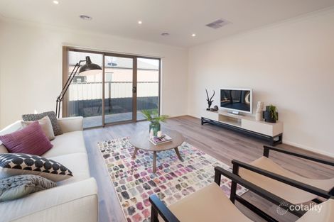 Property photo of 55 Peppertree Parade Craigieburn VIC 3064