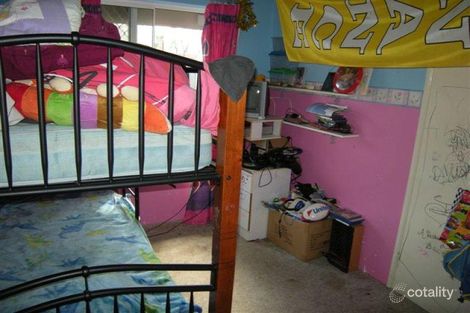 Property photo of 44 Whitebread Way Leda WA 6170