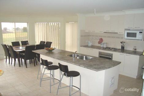 Property photo of 11 The Dress Circle Oaklands Junction VIC 3063
