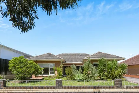 18 Trewren Ave, Rostrevor, SA 5073