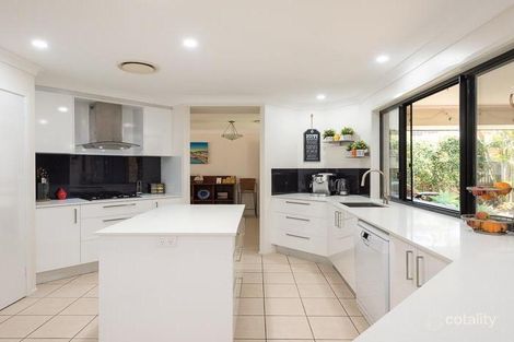 Property photo of 9 Coney Court Mountain Creek QLD 4557