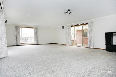 Property photo of 5 Elm Way Jerrabomberra NSW 2619