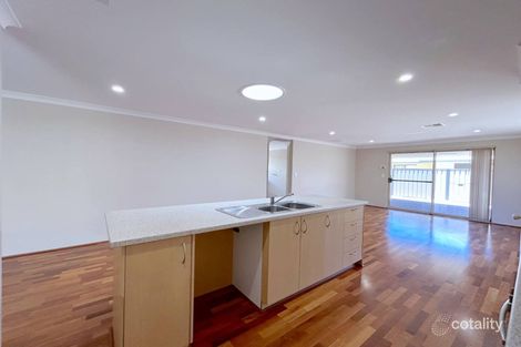 Property photo of 18 Yallambee Way Queens Park WA 6107