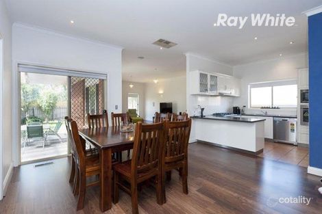Property photo of 55 Allwyn Crescent Mill Park VIC 3082