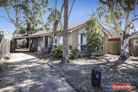 9 Macquarie St, Melton South, VIC 3338