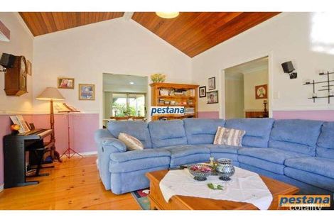 Property photo of 112 Edenlea Drive Meadowbrook QLD 4131