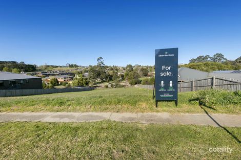 Property photo of 32 Myrtle Crescent Warragul VIC 3820