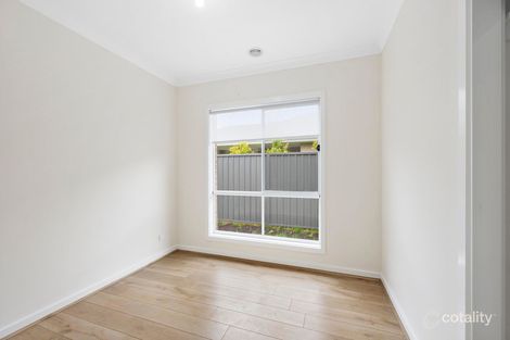 Property photo of 53 Shortridge Drive Lucas VIC 3350