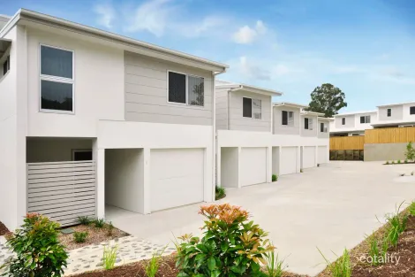 17/10 Imagination Dr, Nambour, QLD 4560