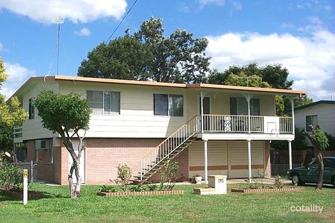17 Peatey St, Norman Gardens, QLD 4701