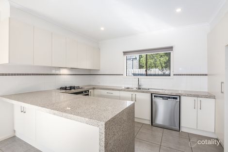 Property photo of 3/9 Toyne Avenue Hamlyn Heights VIC 3215