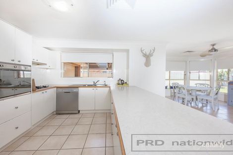 34 Coburn Cct, Metford, NSW 2323