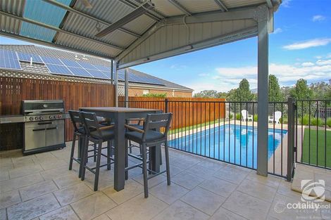 Property photo of 13 Kenneth Watson Drive Bandiana VIC 3691