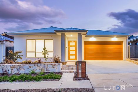 5 Philip Hodgins St, Wright, ACT 2611