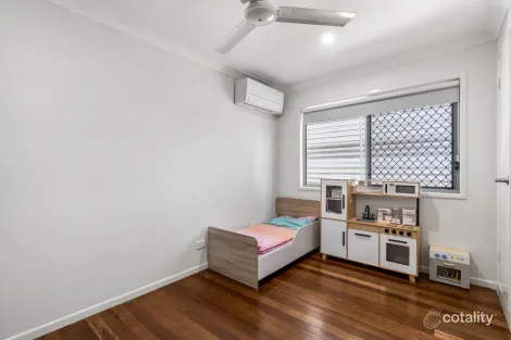 Property photo of 10 Bryant Street Bundamba QLD 4304