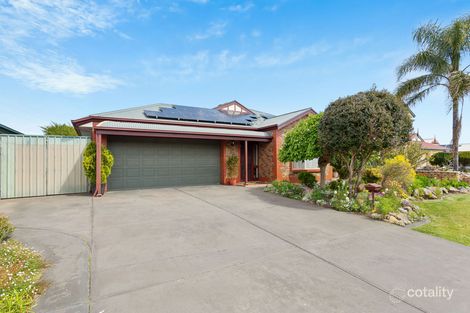 Property photo of 11 Martindale Place Walkley Heights SA 5098