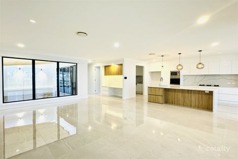 1 Park Cove Bvd, Hope Island, QLD 4212