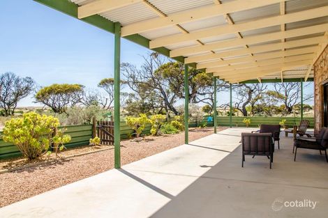 Lot 4 Eyre Hwy, Penong, SA 5690