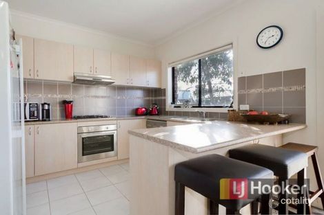 Property photo of 9/8 Mina Court Carrum Downs VIC 3201