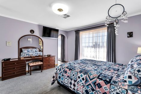 Property photo of 20 Appaloosa Way Woodcroft SA 5162