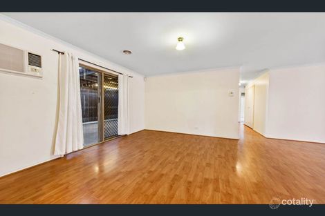 Property photo of 14 Nariel Place Cranbourne West VIC 3977