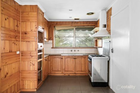 Property photo of 11 Leech Court Jacana VIC 3047