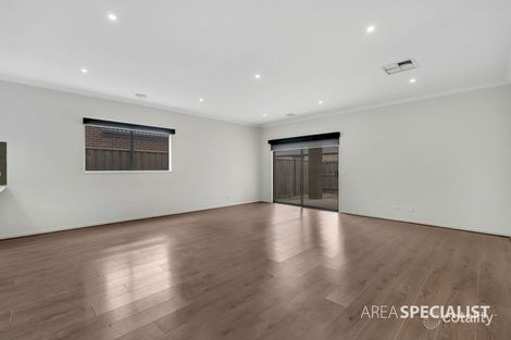 Property photo of 14 Amburla Drive Cranbourne North VIC 3977