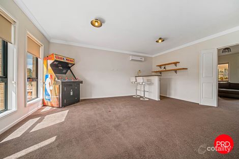 54 Vaughan Springs Rd, Yapeen, VIC 3451