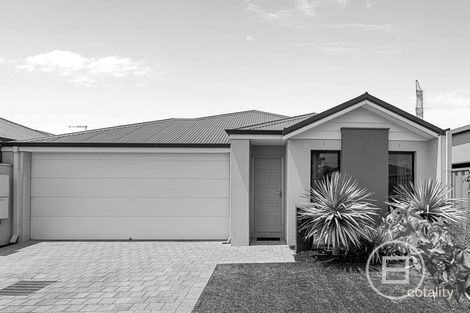 82 Doryanthes Ave, Piara Waters, WA 6112