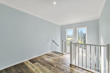 Property photo of 2/20 Warner Avenue Wyong NSW 2259