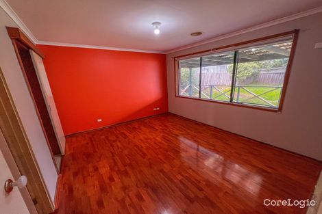 Property photo of 4 Bates Street Cranbourne West VIC 3977