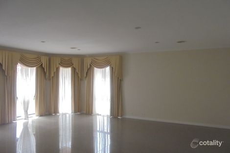 Property photo of 3 Meadowbank Court Craigieburn VIC 3064