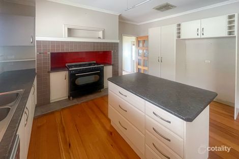 10 Albion St, Kennington, VIC 3550