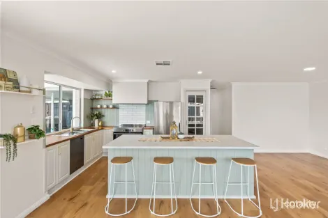 Property photo of 14 Galleon Close Blakeview SA 5114