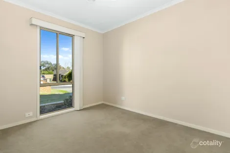 Property photo of 5 Tarwin Court Langwarrin VIC 3910