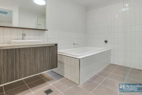 Property photo of 4A Cove Boulevard Shell Cove NSW 2529