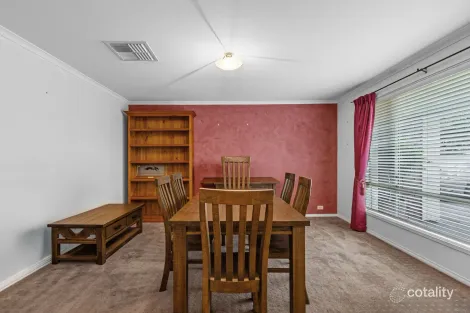 Property photo of 42 Thiele Crescent Evanston Park SA 5116