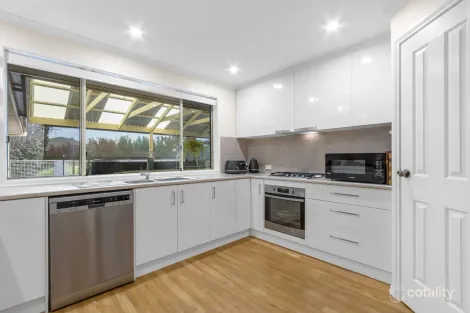 Property photo of 42 Thiele Crescent Evanston Park SA 5116