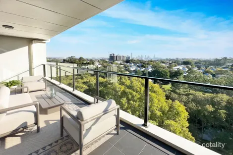 32 Gladys St, Stones Corner, QLD 4120