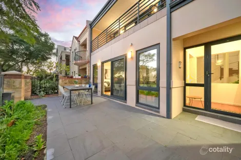 Property photo of 65 Waterway Crescent Ascot WA 6104