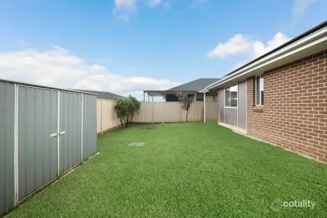Property photo of 43 Kamilaroi Crescent Braemar NSW 2575