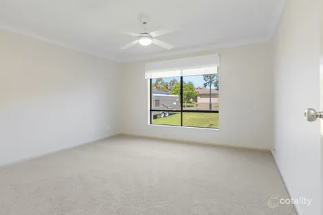 Property photo of 8 Birkdale Boulevard Cessnock NSW 2325