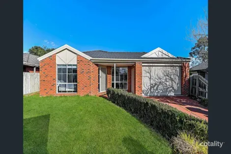 Property photo of 29 Bellbrae Crescent Cranbourne West VIC 3977