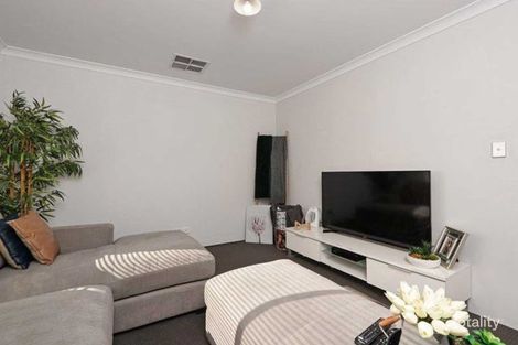 Property photo of 22 Caraway Street Treeby WA 6164