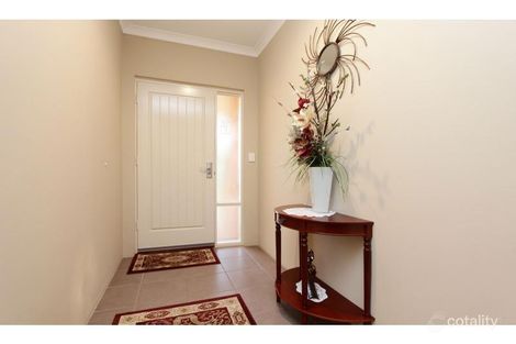 Property photo of 23 Towncentre Drive Thornlie WA 6108