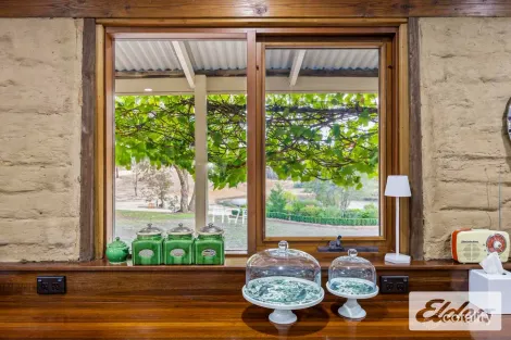 Property photo of 6820 Pyrenees Highway Avoca VIC 3467