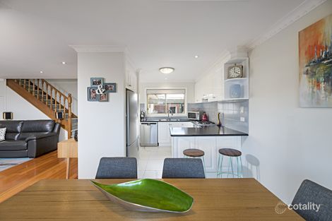 Property photo of 2/11 Hazel Grove Pascoe Vale VIC 3044