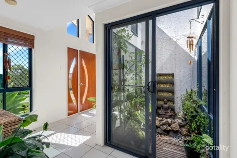 Property photo of 7 Sandstone Court Warwick QLD 4370